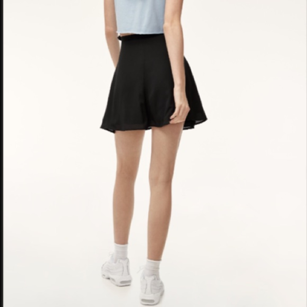 Aritzia Sunday Best Riley Skirt